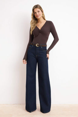 Kahverengi V Yaka Buzgu Detayl? Uzun Kol Esnek Orme Bluz TWOSS26BZ00641 - Trendyolmilla фото 2