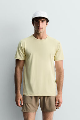 CAMISETA T?CNICA B?SICA / Amarillo claro - Zara фото 2