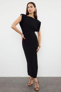 TRENDYOLMILLA Siyah Duz Midi Vatkal? Drapeli Bodycone/Vucuda Oturan Esnek Elbise Orme Elbise TWOSS24EL00975