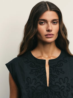 Блузка из смесового льна с вышивкой / Zarina  фото 6