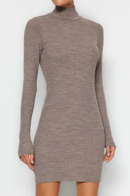 TRENDYOLMILLA Vizon Mini Triko Vucuda Oturan Elbise TWOAW23EL01389 фото 23