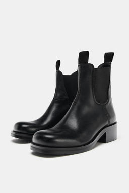 LEATHER ANKLE BOOTS WITH ELASTIC SIDES