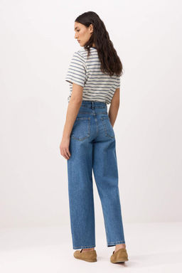 Mavi Dikis Detayl? Yuksek Bel Az Esnek Barrel Jeans TWOSS26JE00306 - Trendyolmilla фото 4