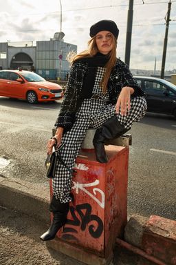 TRENDYOLMILLA Siyah Ekose Cep Detayl? Tuvit Dokuma Ceket Gomlek TWOAW21GO0087 фото 2