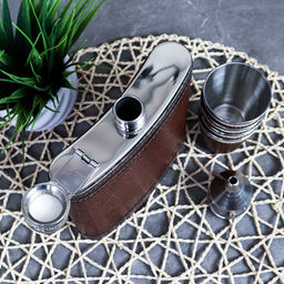 Набор в подарочной коробке Фляжка 500 мл + 4 стопки, воронка / FL-143 /уп 40/