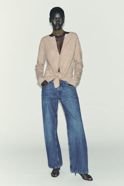 KNOT CARDIGAN
