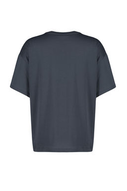 TRENDYOLMILLA Antrasit %100 Pamuk Bask?l? Oversize/Genis Kesim Orme T-Shirt TWOSS24TS00187 фото 8