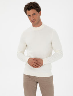 Ekru Slim Fit _eyrek Yaka Triko Kazak