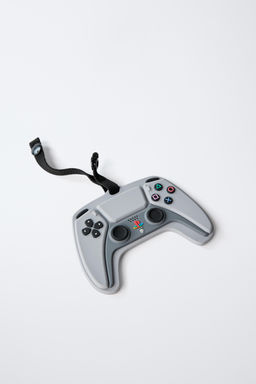 PLAYSTATION 30TH ANNIVERSARY BADGE - Zara фото 3