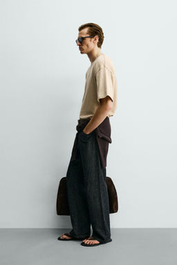 CAMISETA RELAXED FIT ESTRUCTURA / Vis?n vigor?