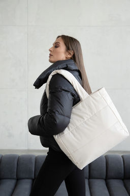 V23 501 15 Сумка женская