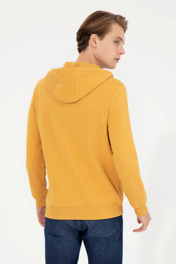 U. S. Polo Assn / Мужской шафрановый свитшот - U.s. polo assn фото 11