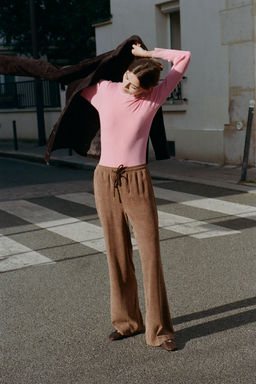 STRAIGHT FIT TROUSERS WITH ELASTICATED WAIST - Zara фото 12
