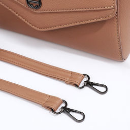 Сумка-мессенджер на магните, цвет бежевый - Simaland фото 6