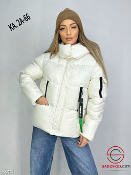 Куртка осенняя женская с капюшоном
