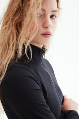 Top de punto con cremallera - H&m фото 6