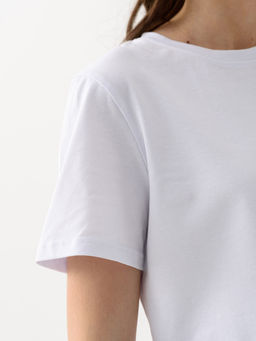 Костюм женский (футболка,юбка) белый 2215 (1)