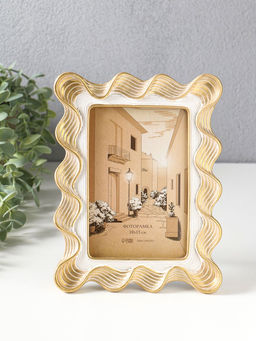 Фоторамка полистоун 10х15 см "Орнамент волна" белая с золотом 15,9х2,2х20,9 см