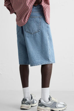 CLASSIC BAGGY FIT DENIM BERMUDA SHORTS - Zara фото 6