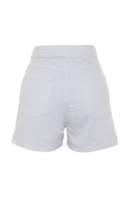 TRENDYOLMILLA Beyaz Yuksek Bel Denim Sort TWOSS23SR00155  фото 7