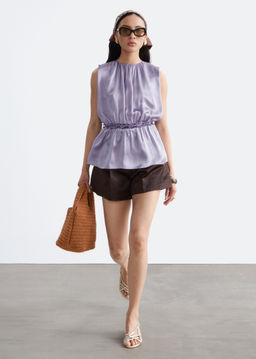 Top de seda sin mangas con volantes - H&m фото 8