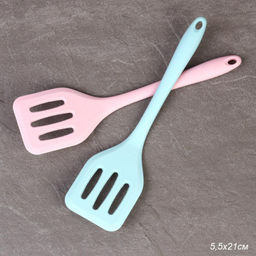 Лопатка с прорезями 21 см силиконовая / GR-472 /уп 480/