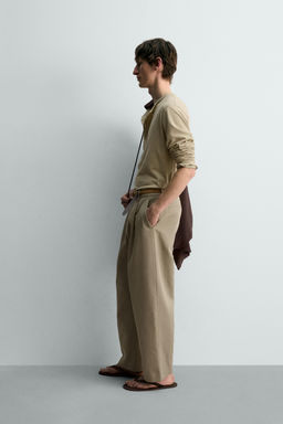 PANTAL?N STRAIGHT FIT PLIEGUES LIMITED EDITION / Khaki claro - Zara фото 4