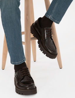 Коричневые туфли