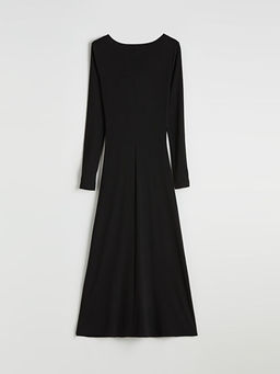 Kay?k Yaka B?zg?l? Elbise