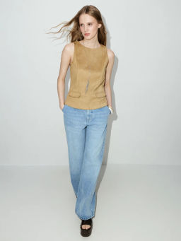 Приталенный жилет из искусственной замши ZR2604022503-63 / Zarina