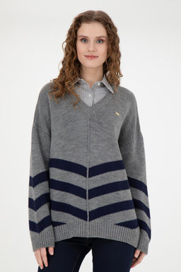 Kad_n Gri Melanj V Yaka Triko Kazak