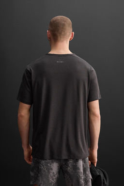 TEXTURED TRAINING T-SHIRT - Zara фото 4