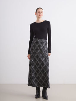 Beli Lastikli Baklava Desenli Etek