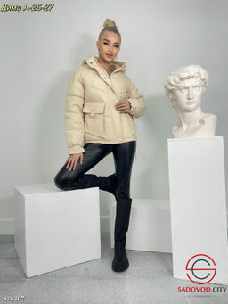 Куртка зимняя с капюшоном