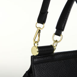 Сумка женская мессенджер TEXTURA на магните, 25×9×17 см, чёрная