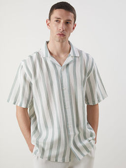 Regular Fit K?sa Kollu Erkek Dokulu G?mlek