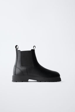 TRACK BOOTS