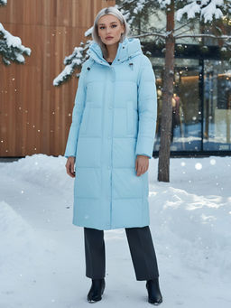Пальто утепленное стеганное зимнее с капюшоном женское голубого цвета 9601Gl - Mtforce фото 25