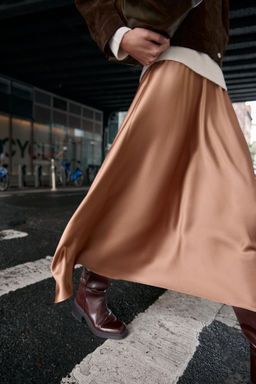 SATIN MIDI SKIRT - Zara фото 3