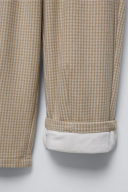 CHECKED PLEATED TROUSERS - Zara фото 5