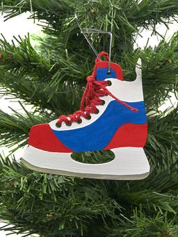 Елочная игрушка ручной работы - Хоккейный конек 650-3