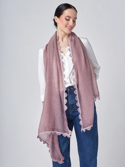 Большой, мягкий, тонкий и очень нежный двусторонний палантин с рисунком.