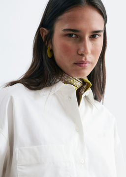 Camisa recortada en sarga de algod?n - H&m фото 6