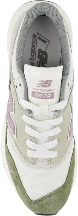 Кроссовки взрослые