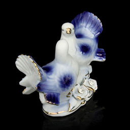 Сувенир "2 синих голубя со стразами" 9х12 см