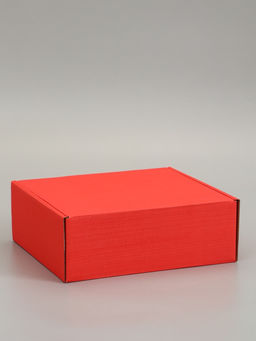 Цена за 2 шт. Коробка самосборная, красная, 26 х 24 х 10 см