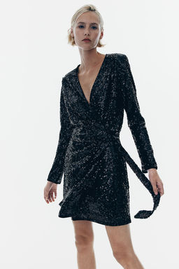Vestido cruzado de lentejuelas