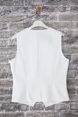 Trendyolmilla Beyaz Fitted Nak?sl? Pamuklu Dokuma Yelek TWOSS25YE00112 фото 9