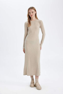 Облегающее платье макси с круглым вырезом и длинными рукавами - Defacto фото 2