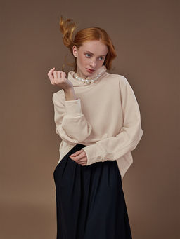 Худи женское светло-бежевое с печатью